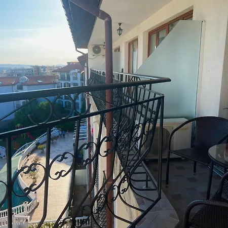Triumph Fantastic View Appartamento Sveti Vlas